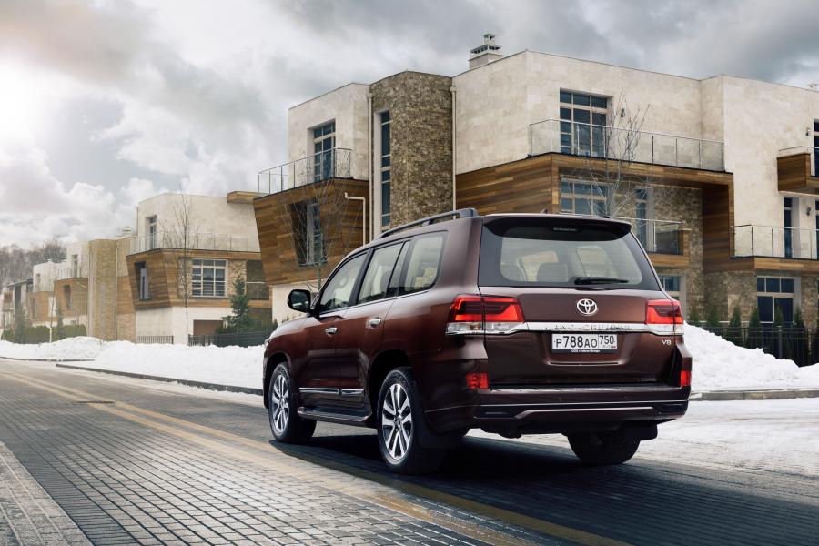  Toyota Land Cruiser 200 Executive 2016 года  (CIS) (фото 15 из 15)